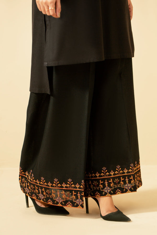 Embroidered Trousers - KPW24-P3095-95