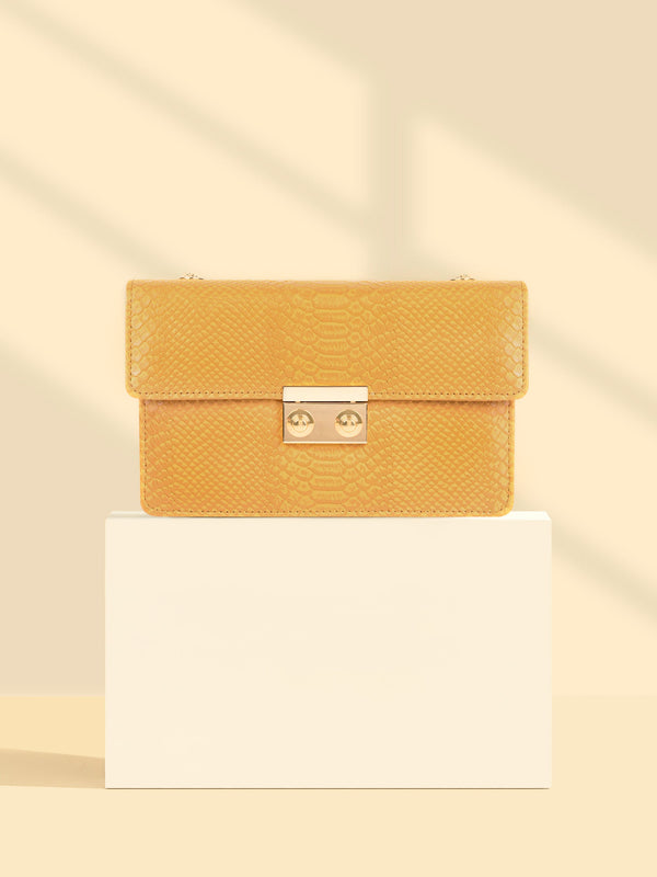 Snakeskin Texture Handbag
