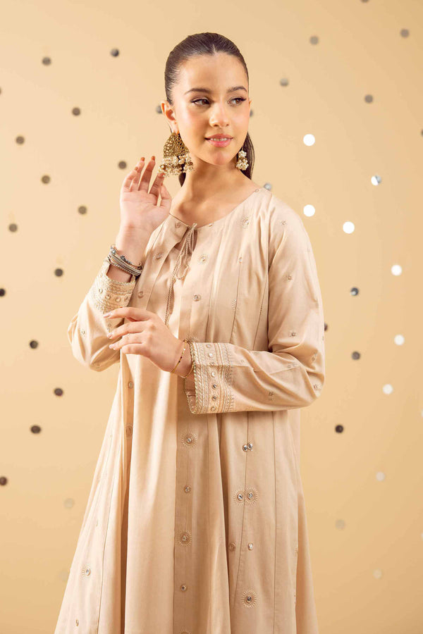 2 Piece - Embroidered Suit - PE25-379