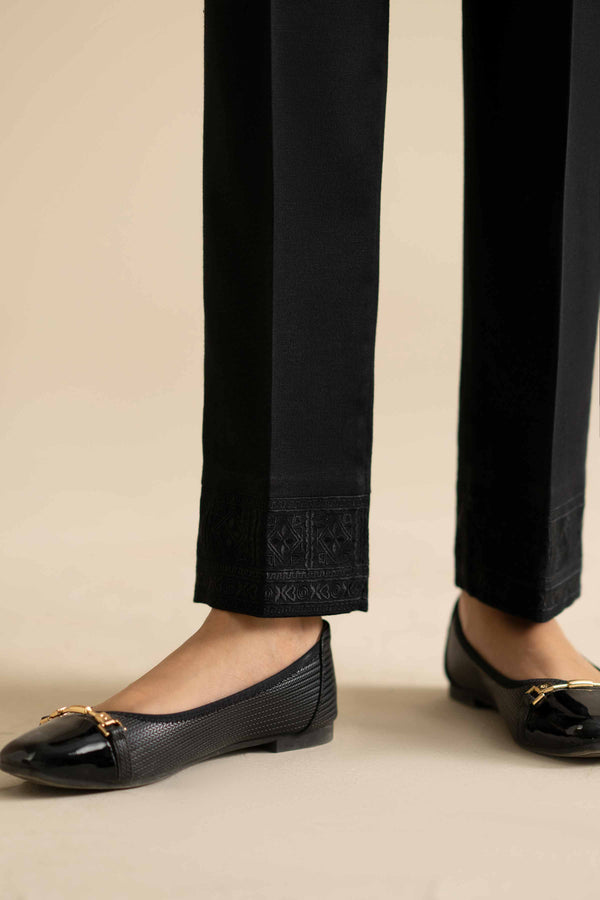Embroidered Trousers - PW25-141