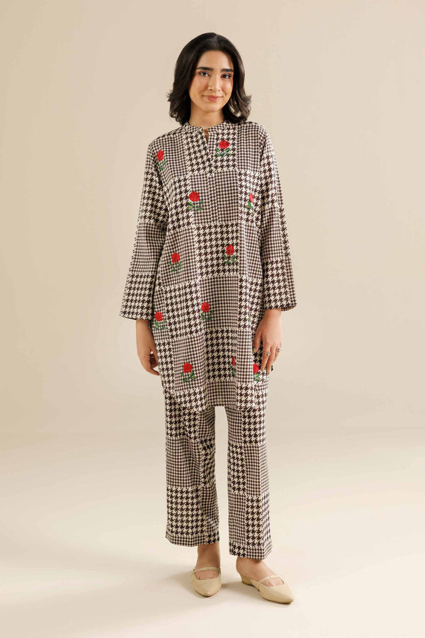 2 Piece - Embroidered Suit - PW25-288