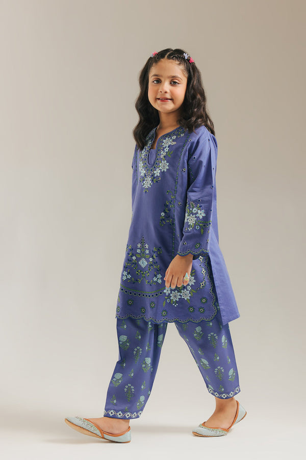 EMBROIDERED SUIT (E0857/404/626 E0857/304/626)