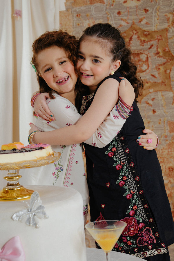 EMBROIDERED SUIT (E1205/402/003 E1205/302/003)