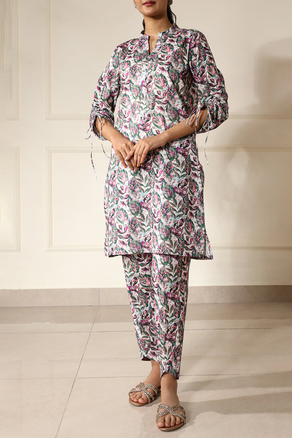 Unstitched Printed Lawn 2 Piece (Shirt/Trouser)