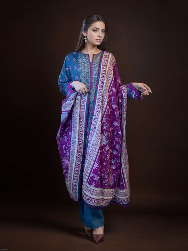 3Pc Stitched Printed Lawn suit