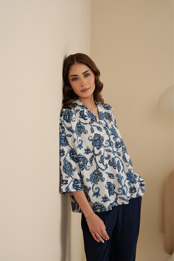 FLORAL NOTCH COLLAR BLOUSE