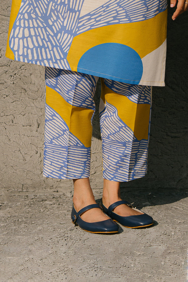 BASIC STRAIGHT PANTS