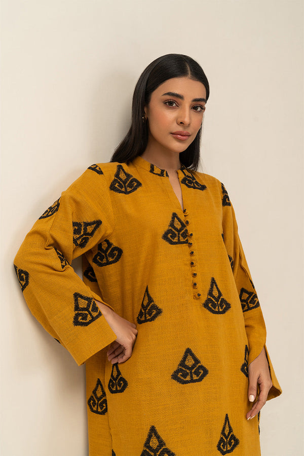 2 PIECE BASIC VELVET KHADDAR SUIT (PRET)